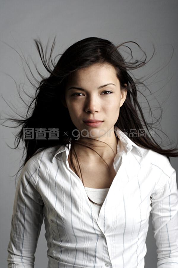伊人app无广告直播入口